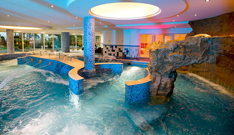 Al Raha Beach Hotel Sharjah