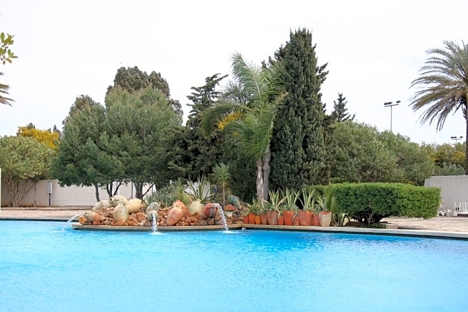 hotel el aurassi algiers algeria