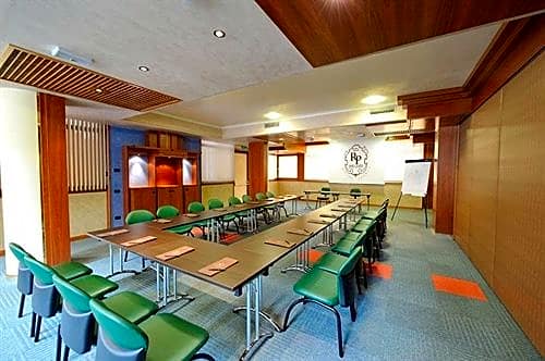 Hotel Roxy Plaza Soave Italy Rates From Eur53