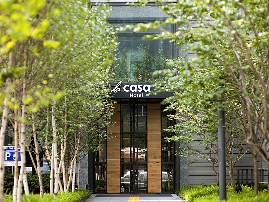 Hotel La Casa Seoul Republic Of Korea Contact Us - 