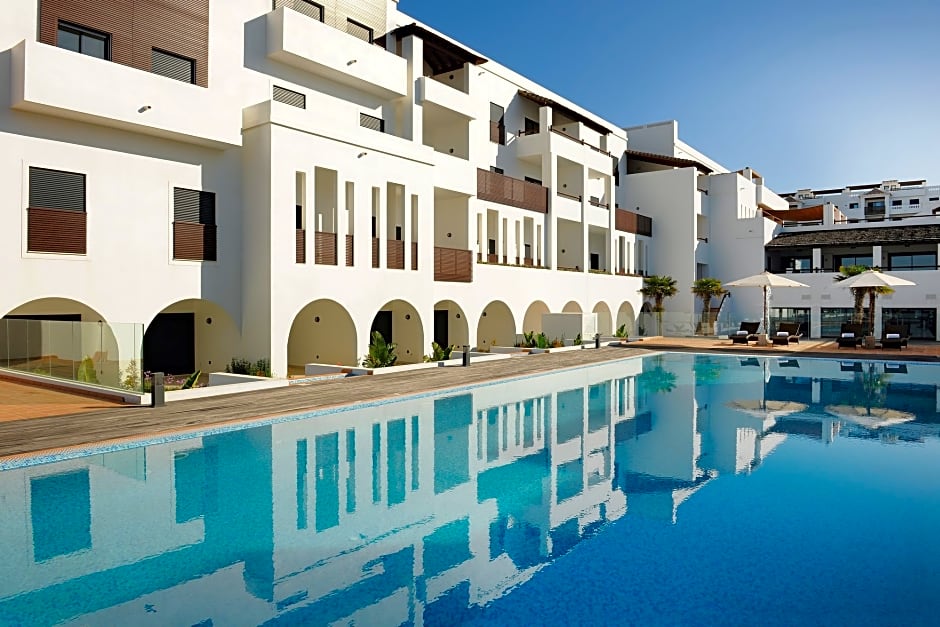 Belmar Spa & Beach Resort, Lagos, Portugal. Rates from EUR82.