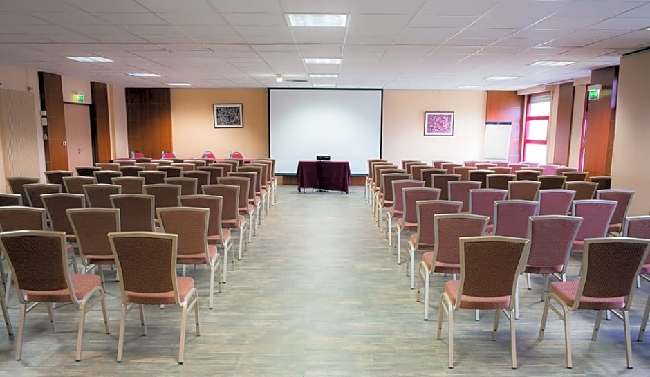 The Originals City Hotel Ascotel Lille Est Grand Stade Inter Hotel Villeneuve D Ascq Area Information