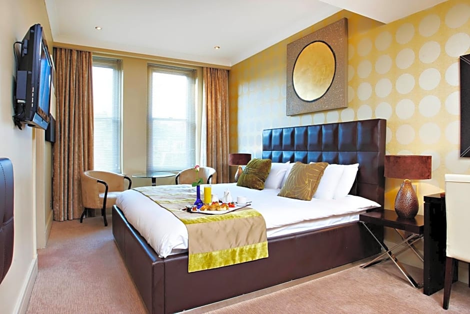 Mayfair hotel outlet jersey half board
