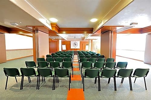 Hotel Roxy Plaza Soave Italy Rates From Eur53