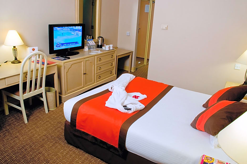 Novel Hotel City Center социальная сеть. Hotel novel Bergrado. Standard room dbl ai