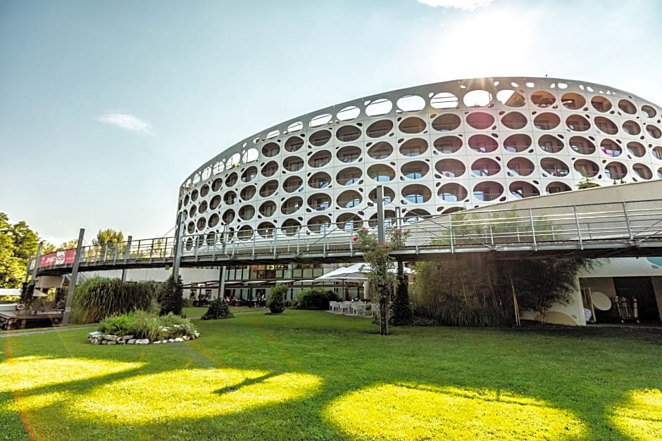 Seepark Worthersee Resort Klagenfurt Am Woerthersee Rates From