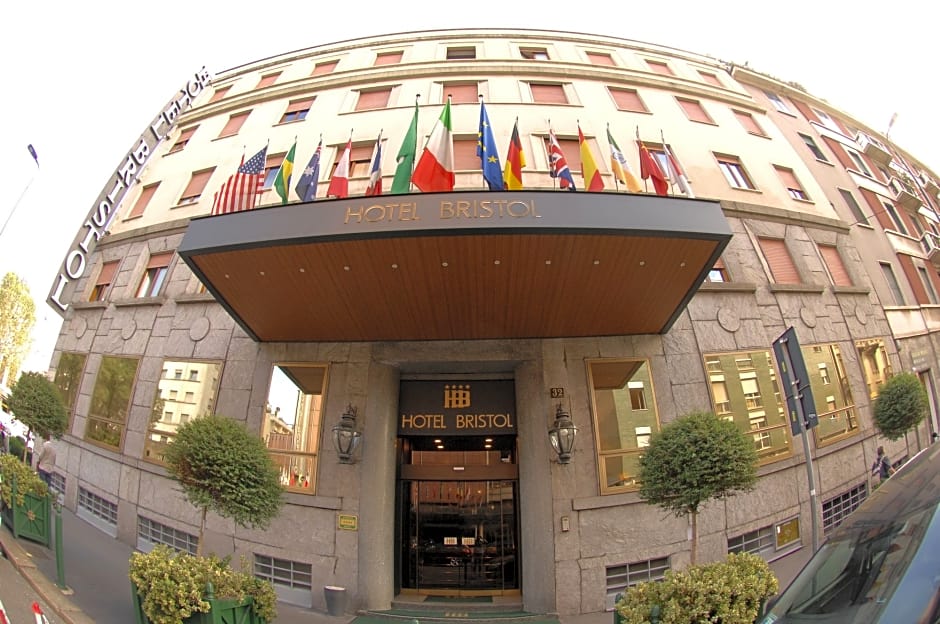 bristol hotel milan